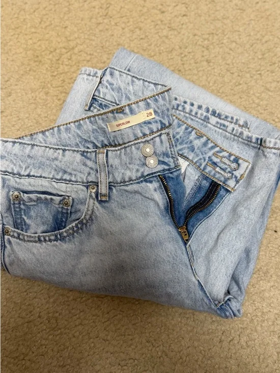 Levi's Superlow Light Blue Wide Leg Jeans - Picture 2 of 6